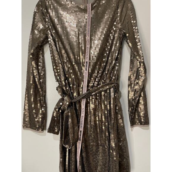 Mac Duggal Sequin Embellished Long Sleeve High Neck Mini Dress 10789 size 4 NWT - Picture 3 of 15